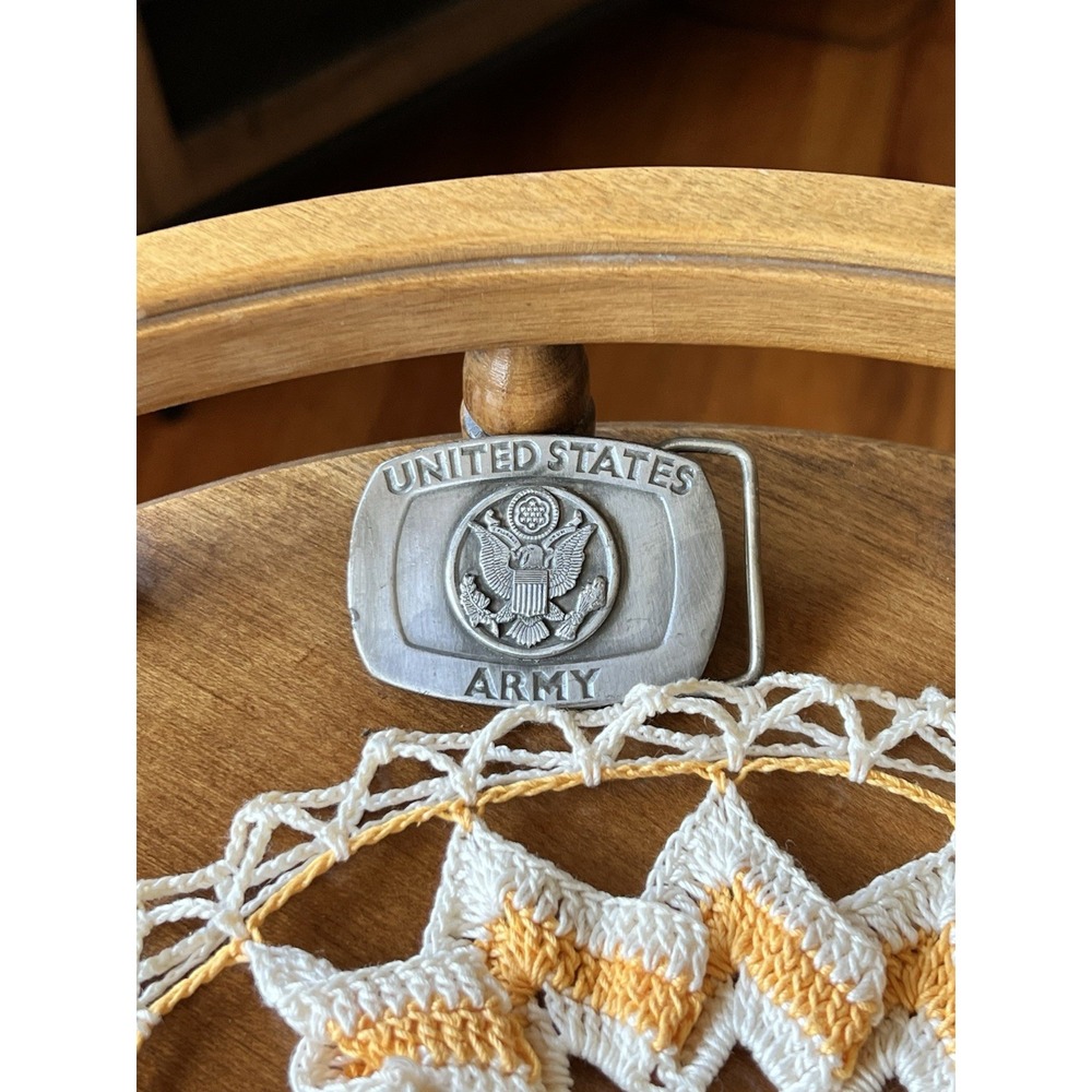 1985 Siskiyou Buckle Co inc Williams Oregon belt buckle‎ United States Army